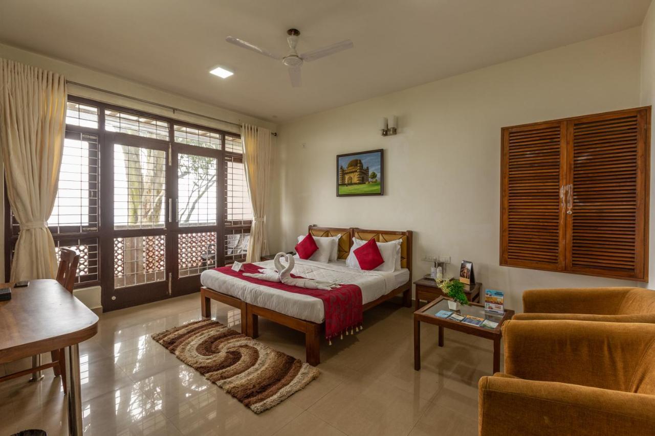 Kstdc Hotel Mayura Pine Top Nandi Hills Zewnętrze zdjęcie