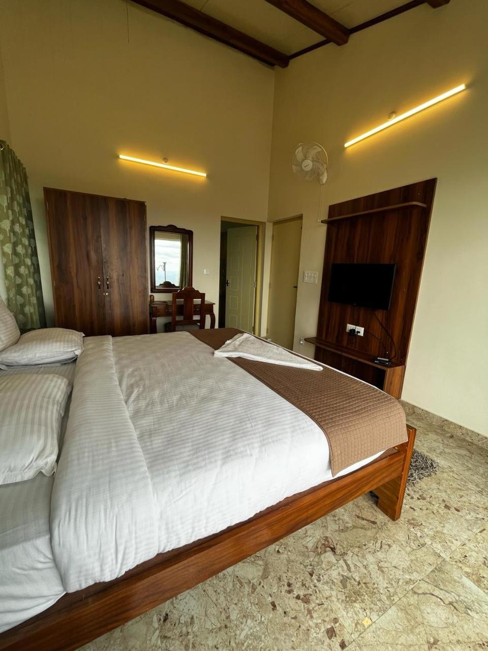 Kstdc Hotel Mayura Pine Top Nandi Hills Zewnętrze zdjęcie